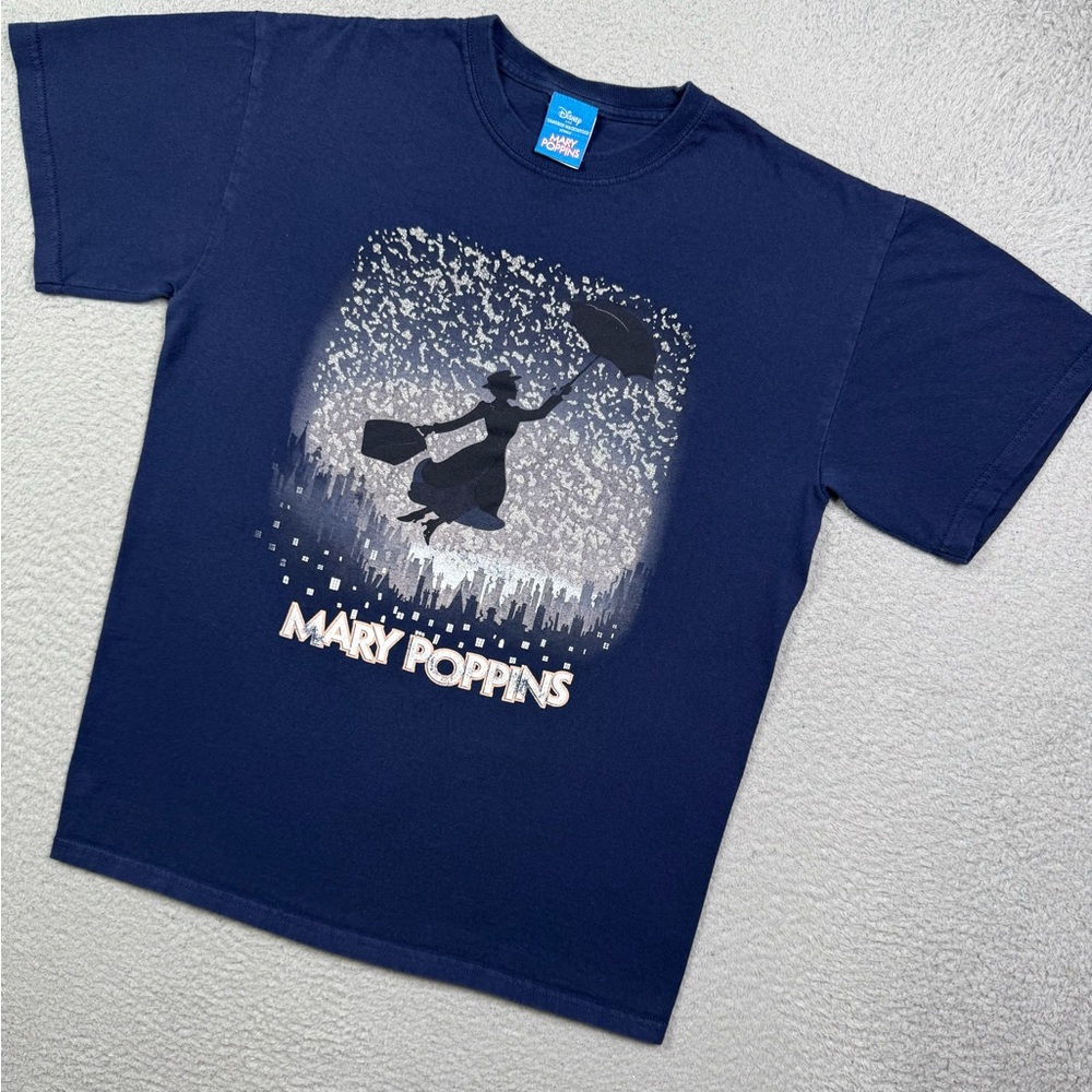 Vintage y2k Disney Mary Poppins T-shirt